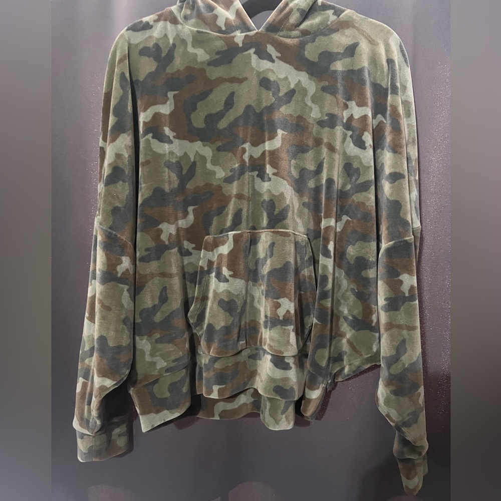 American Eagle oversized cropped comfy hoodie XL